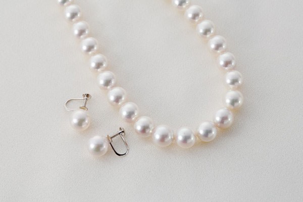 真珠ネックレス20％OFF！228,000円無調色真珠ネックレスが驚きの価格